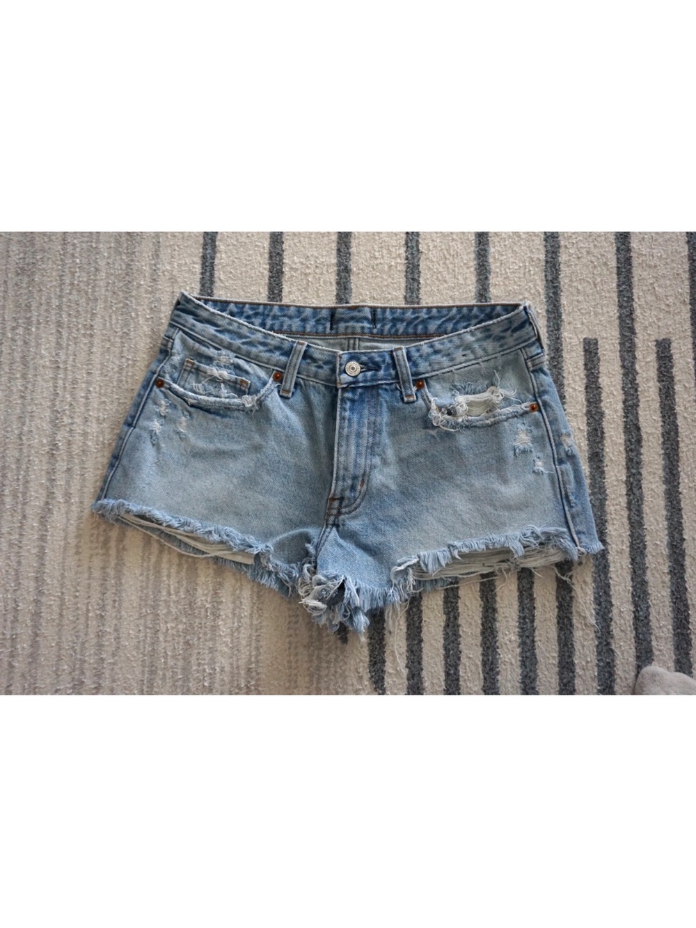 Abercrombie & Fitch Womens Denim Jean Shorts Mid-Rise Size 27